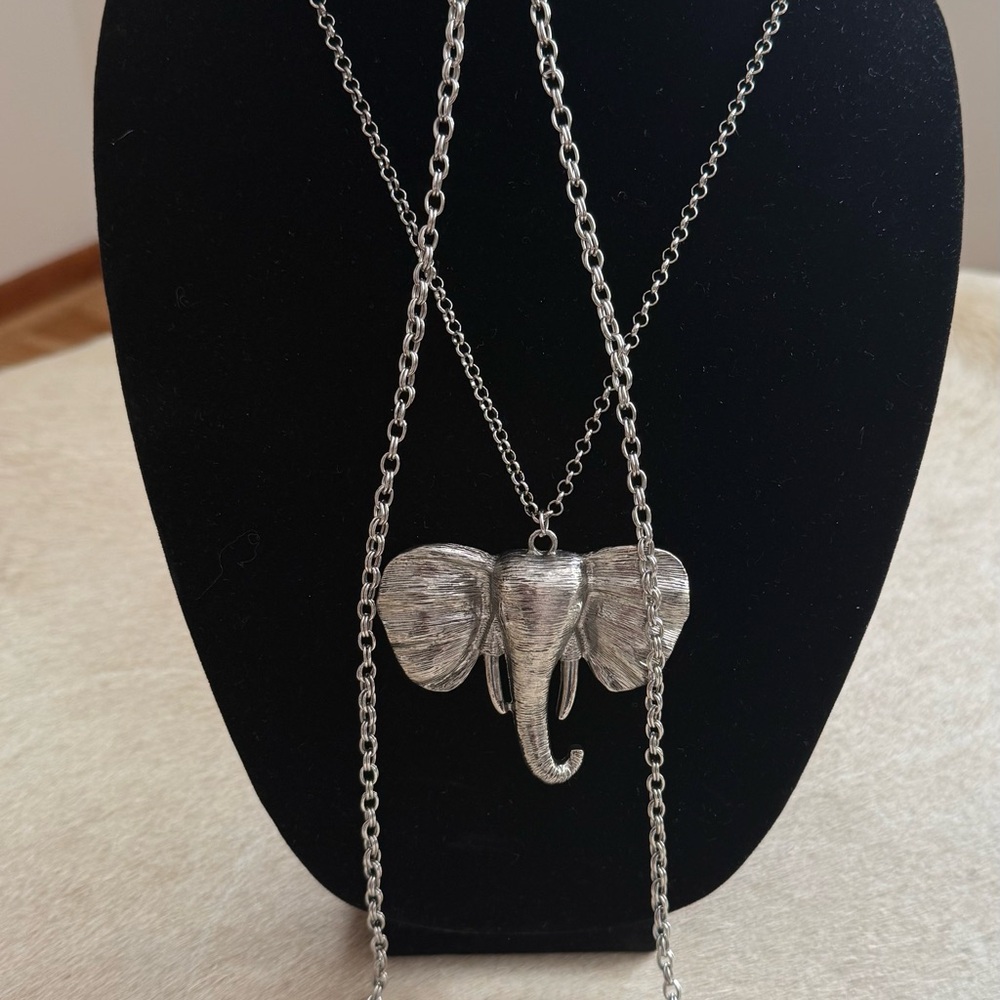 Silver Elephant Pendant Necklace - Picture 1 of 11